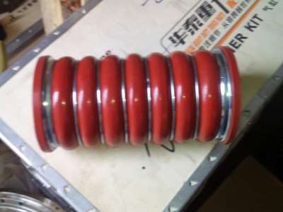 Патрубок интеркулера A7 (ДВС D10, D12) HOWO A7 WG9925530058 фото 1 Великий Новгород